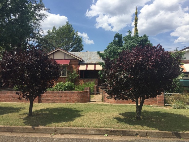 64 Rawson Avenue, Tamworth NSW 2340