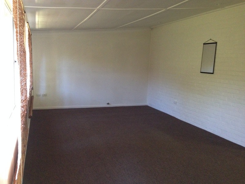 64 Rawson Avenue, Tamworth NSW 2340