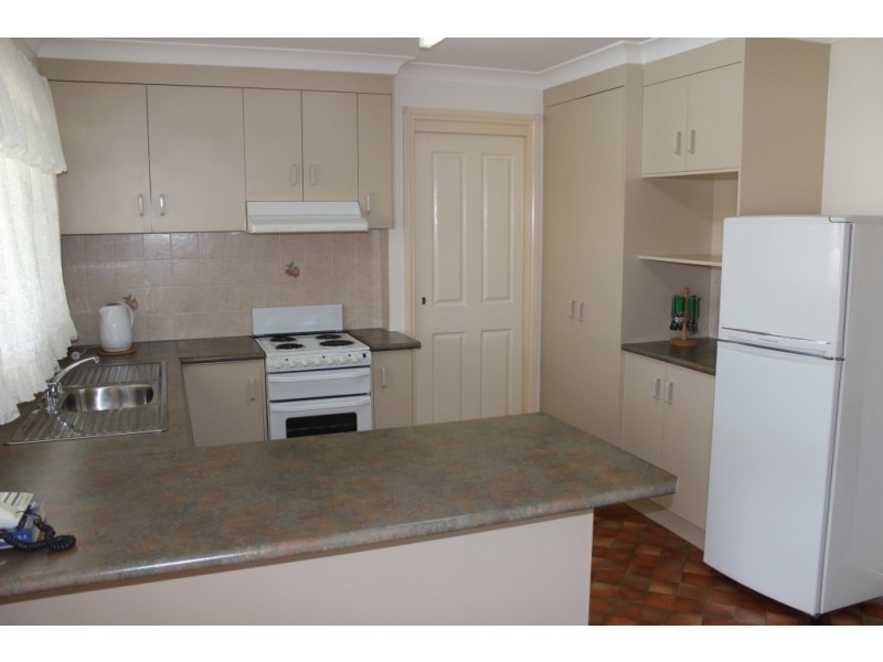 6 Mathews Street, Tamworth NSW 2340