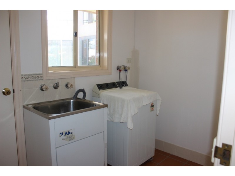 6 Mathews Street, Tamworth NSW 2340