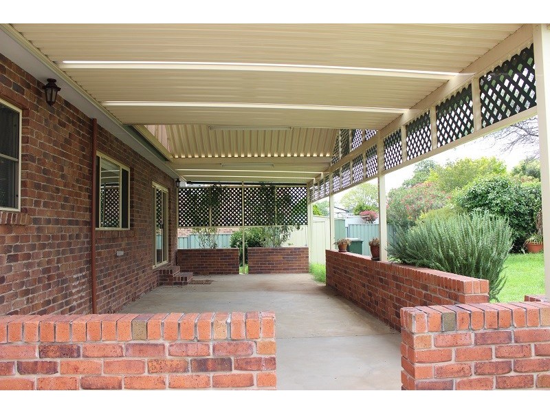 16 The Terrace, Tamworth NSW 2340