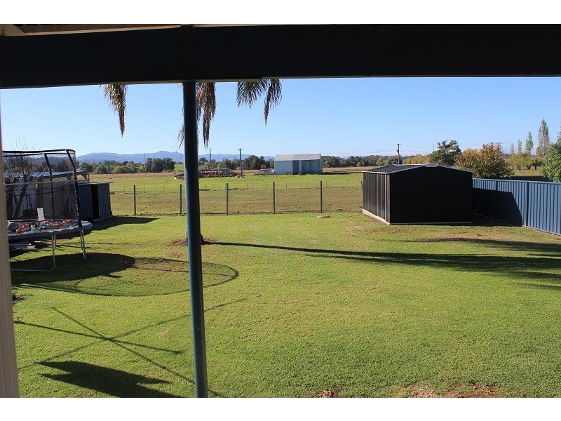59 Kurrawan Street, Tamworth NSW 2340