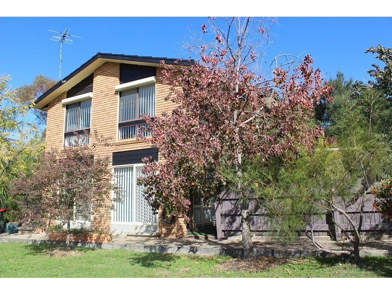 130 Calala Lane, Tamworth NSW 2340