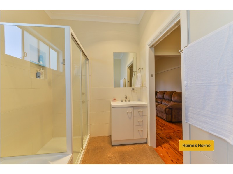 161 Brisbane Street, Tamworth NSW 2340