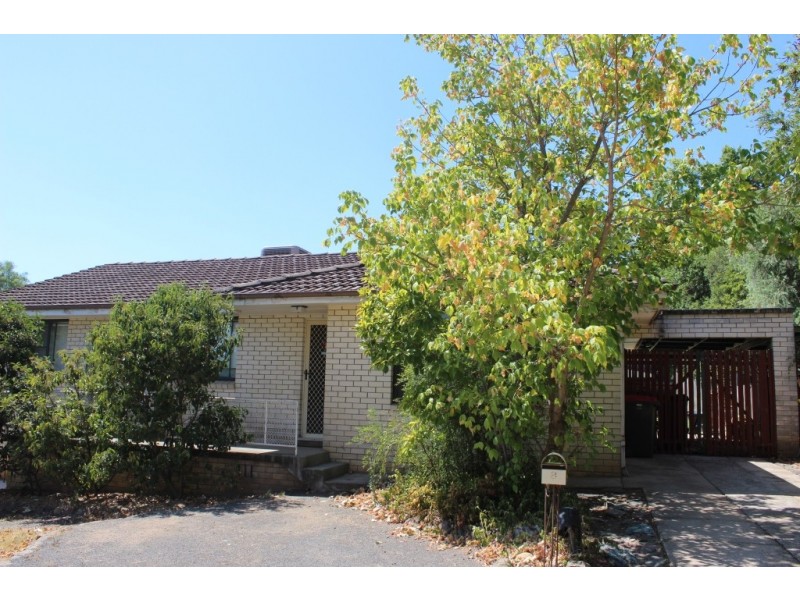 8 Bushland Avenue, Tamworth NSW 2340