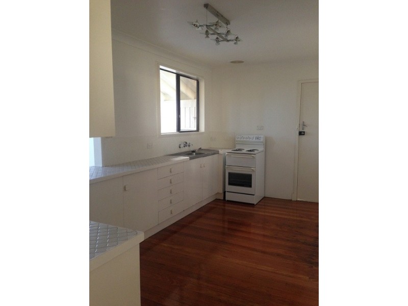 4 Barreng Street, Tamworth NSW 2340