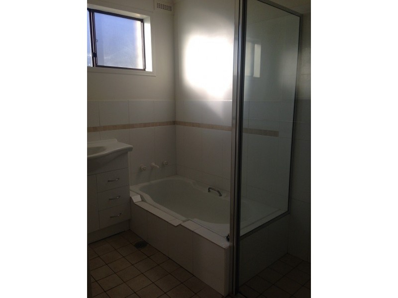 4 Barreng Street, Tamworth NSW 2340