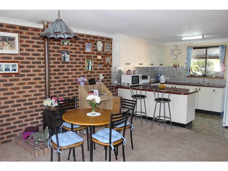 2/4 Hunt Street, Tamworth NSW 2340