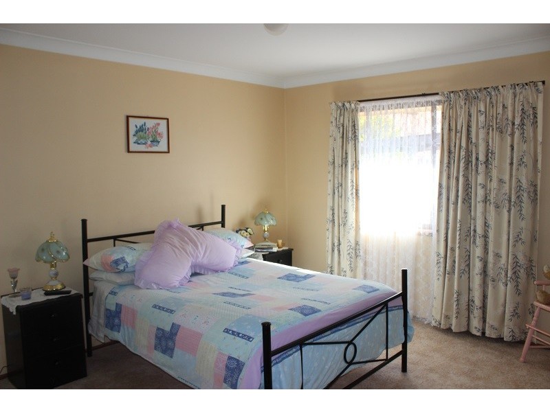 2/4 Hunt Street, Tamworth NSW 2340