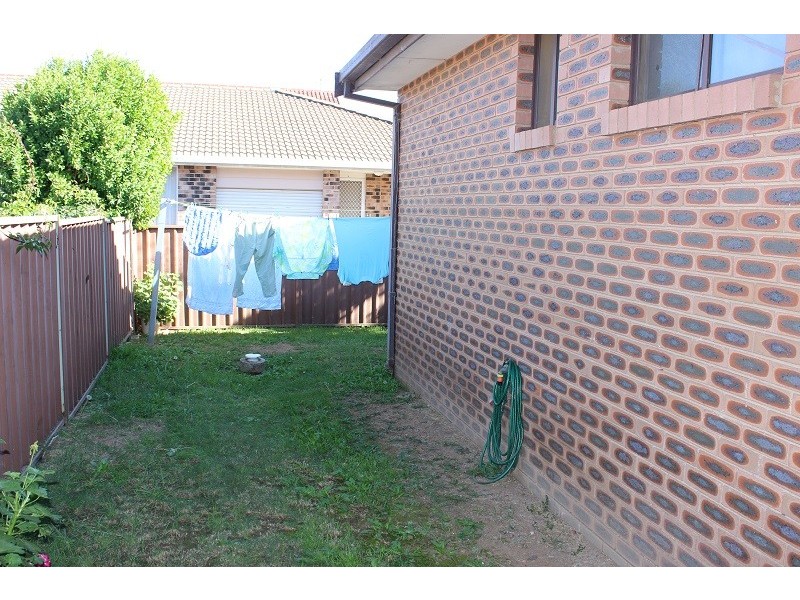 2/4 Hunt Street, Tamworth NSW 2340