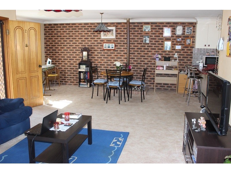 2/4 Hunt Street, Tamworth NSW 2340