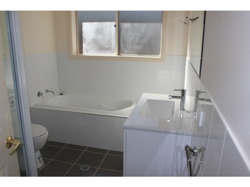 3 Grevillea Place, Tamworth NSW 2340