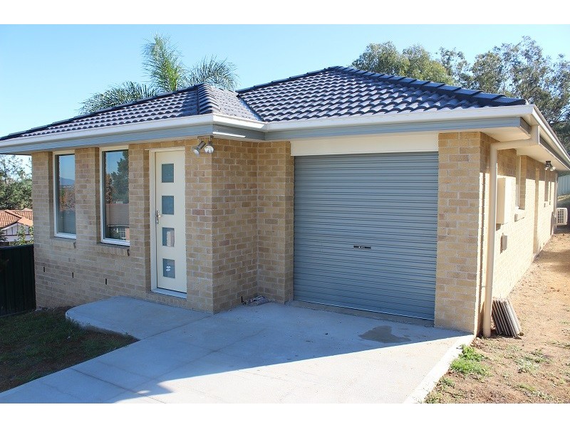 3 Grevillea Place, Tamworth NSW 2340