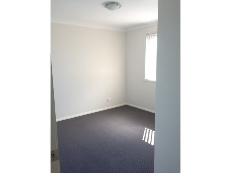17b Kaputar Close, Tamworth NSW 2340