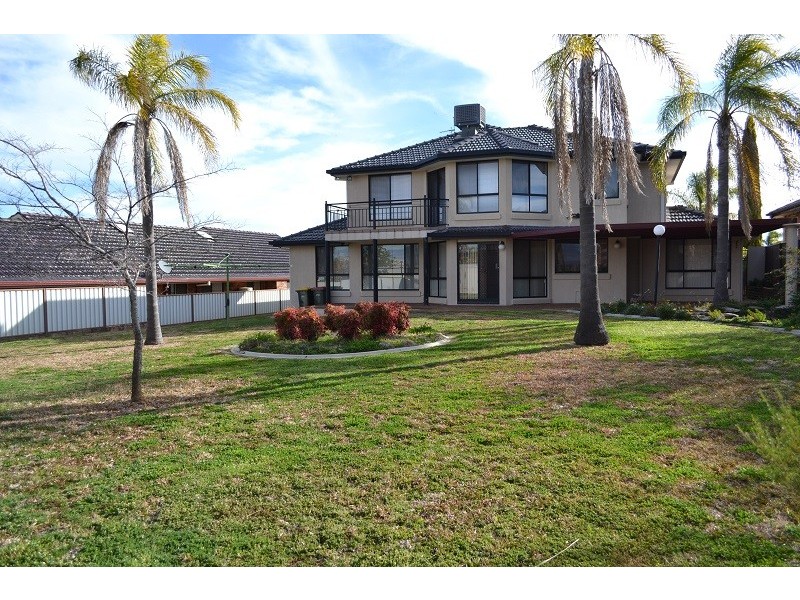 29 Caloola Street, Tamworth NSW 2340