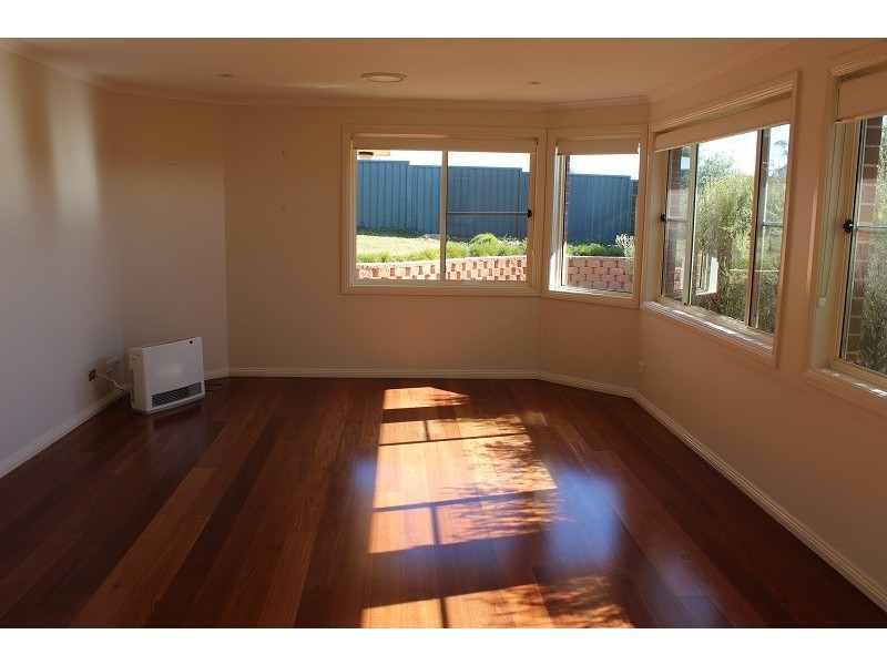 48 The Heights, Tamworth NSW 2340