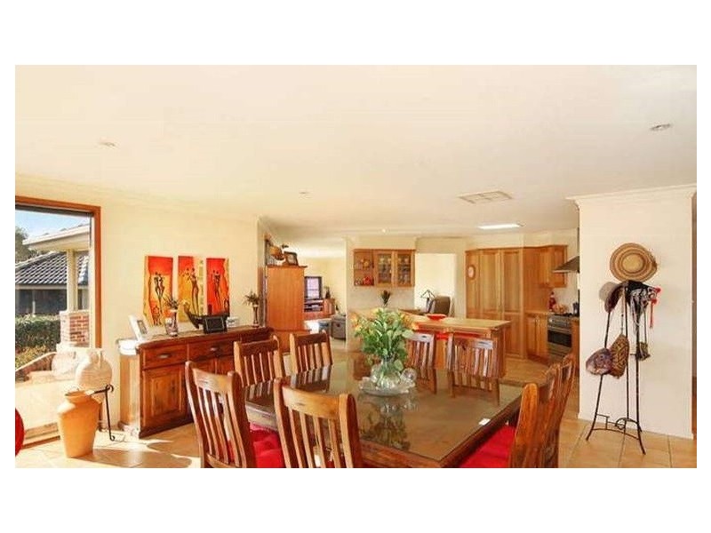 69 Greg Norman Drive, Tamworth NSW 2340