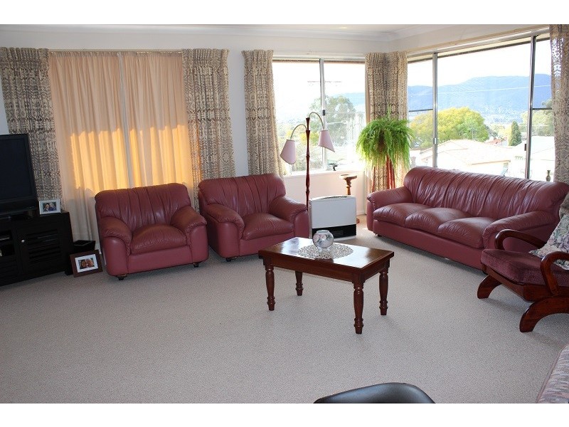 86 Oak Street, Tamworth NSW 2340