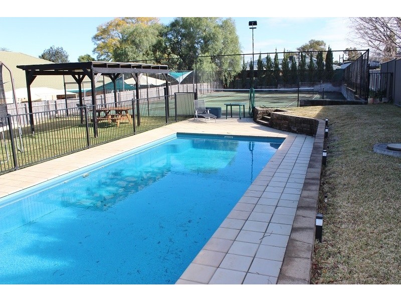 174 Brisbane Street, Tamworth NSW 2340