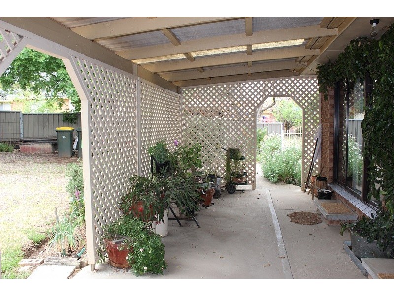 34 Brolga Way, Tamworth NSW 2340