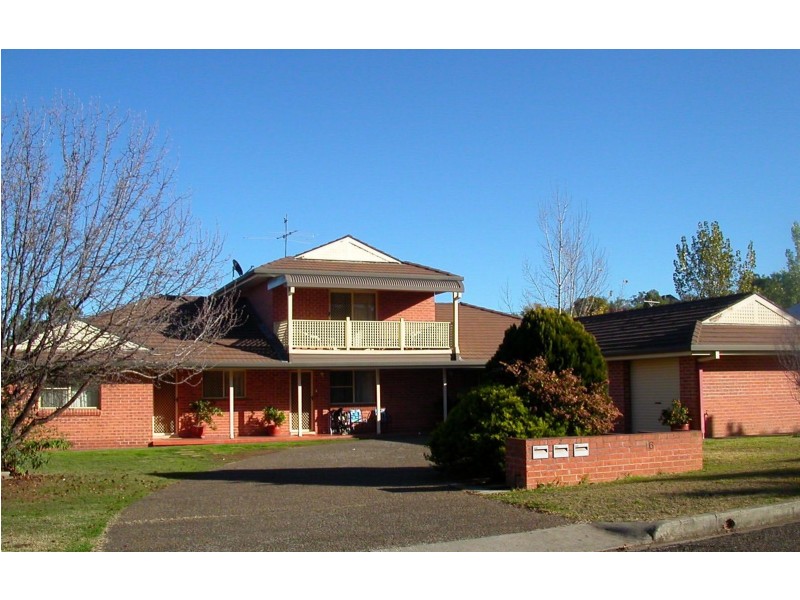 16 Gorman Street, Tamworth NSW 2340