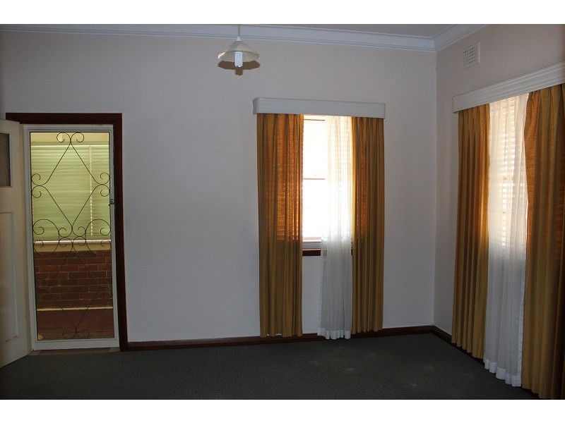 1 Janison Street, Tamworth NSW 2340