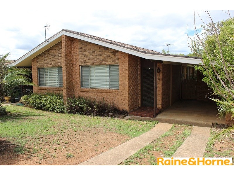 Units 1and2   46 Petra Avenue, Tamworth NSW 2340