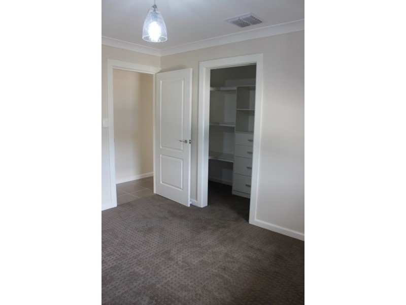 90 Mitchell Street, Tamworth NSW 2340