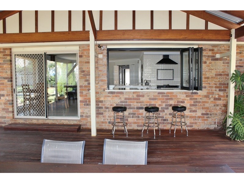 2 Palmer Drive, Tamworth NSW 2340
