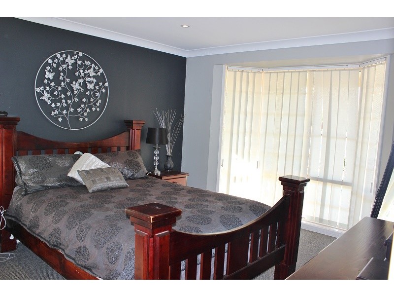 2 Palmer Drive, Tamworth NSW 2340