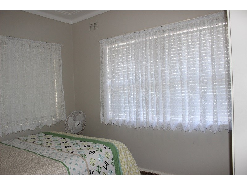 31 Edinburgh Avenue, Tamworth NSW 2340