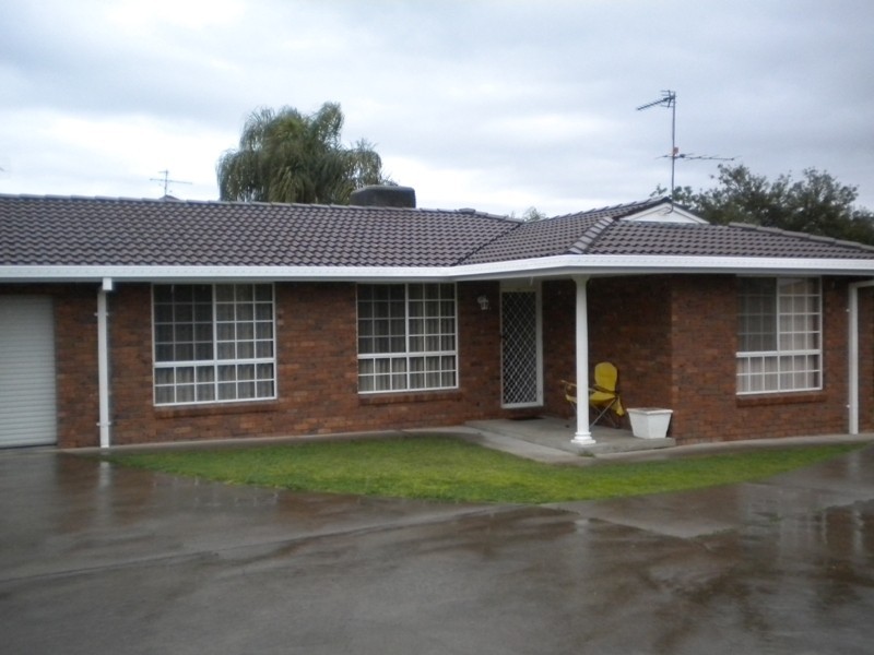 1/6 Belah Close, Tamworth NSW 2340