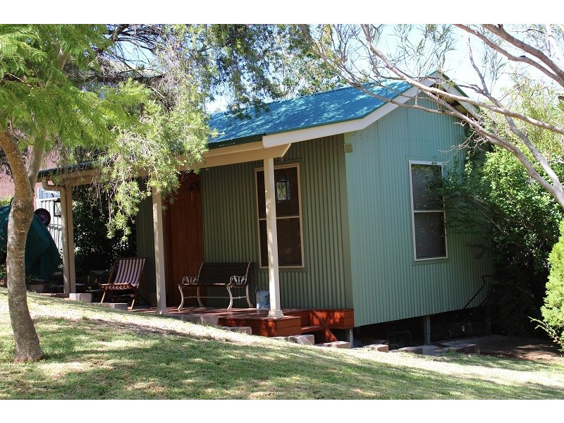 11 Bellevue Crescent, Tamworth NSW 2340