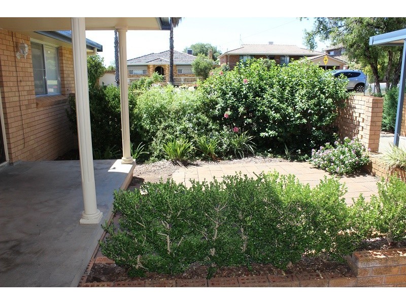 131 Hillvue Rd, Tamworth NSW 2340