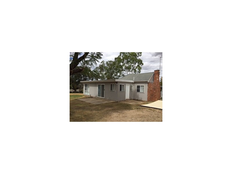 518 Armidale Road, Tamworth NSW 2340