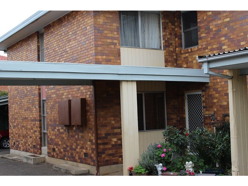 Unit 6 – 124 Brisbane Street, Tamworth NSW 2340