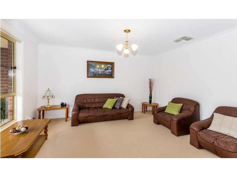 14 Kalinda Place, Tamworth NSW 2340