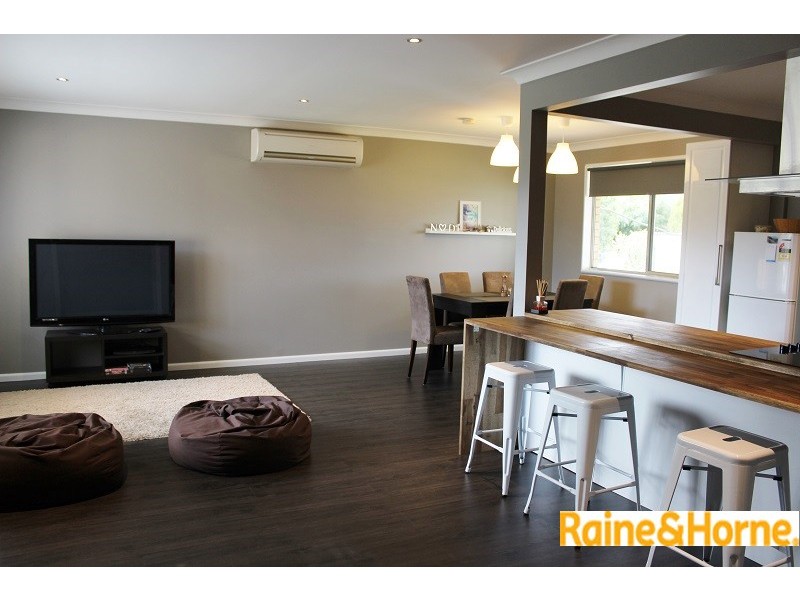 22 Karloo street, Tamworth NSW 2340