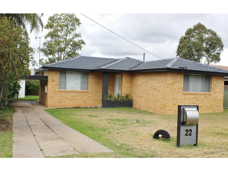 22 Karloo street, Tamworth NSW 2340