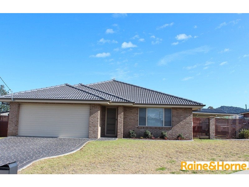 36 Wagonia Drive, Kootingal NSW 2352