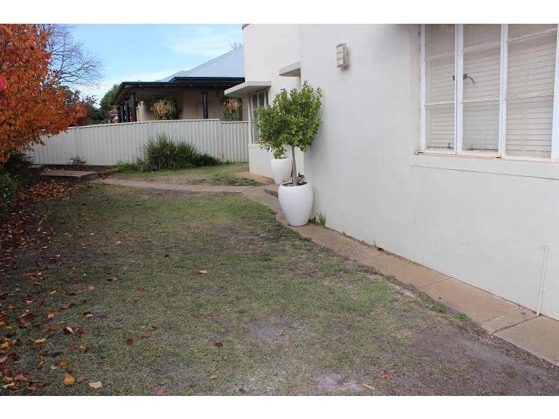 39 Rawson Avenue, Tamworth NSW 2340