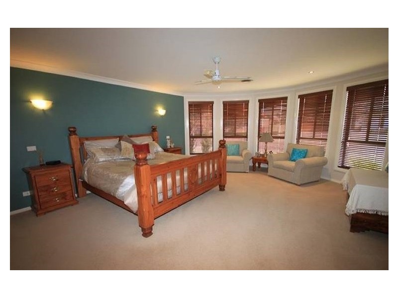 23 The Grange, Tamworth NSW 2340