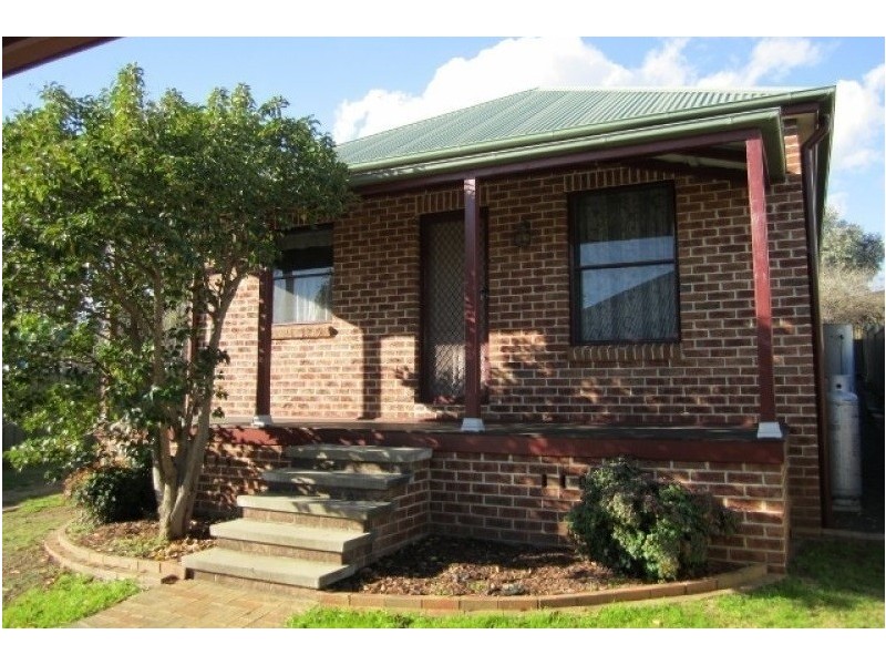 110a Denison Street, Tamworth NSW 2340