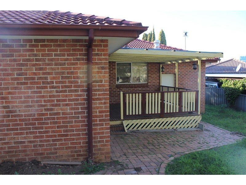 8 Wattle Close, Tamworth NSW 2340