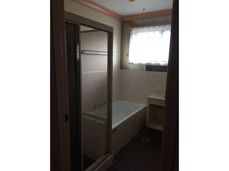 18 Somerset Place, Tamworth NSW 2340