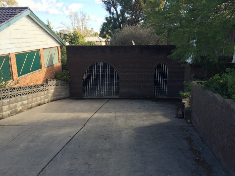 18 Somerset Place, Tamworth NSW 2340