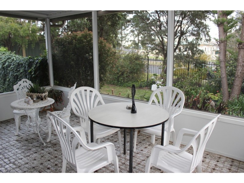 15 Central Avenue, Tamworth NSW 2340