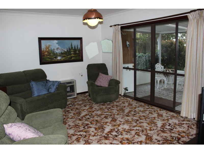 15 Central Avenue, Tamworth NSW 2340