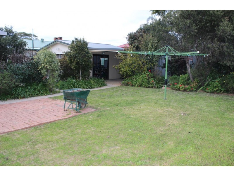 15 Central Avenue, Tamworth NSW 2340