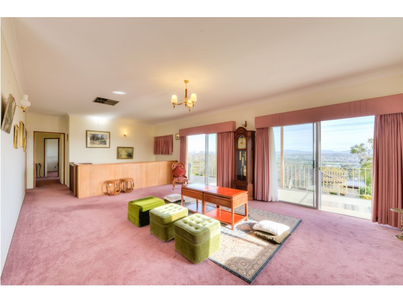 16 Warramunga Avenue, Tamworth NSW 2340